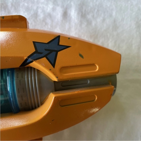 Kids Toy Blaster - Orange and Gray Slugterra - Picture 6 of 10